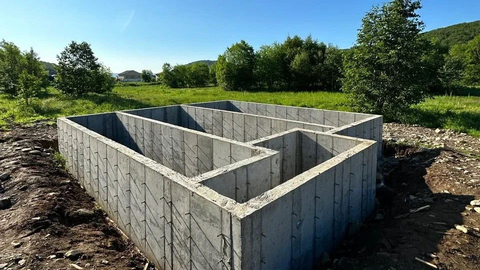 Изображение с ленточным типом фундамента